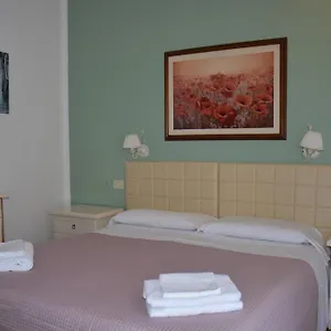 Mannolini Hotel